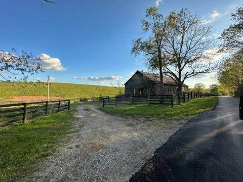 1 Author Rd, Carlisle, KY 40311
