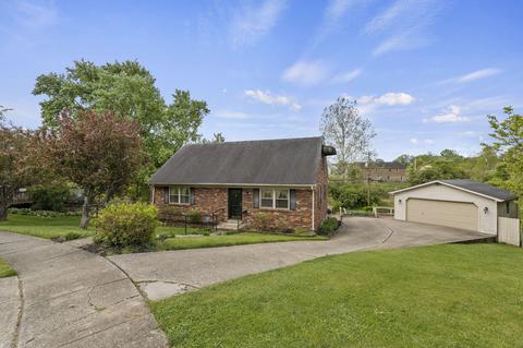 1573 Thames Dr, Lexington, KY 40517