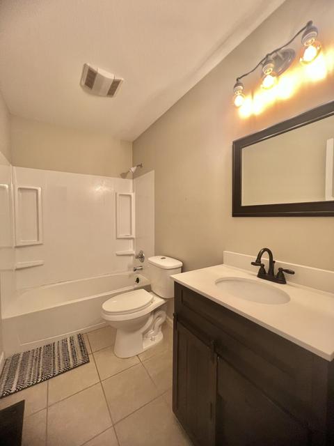 215 Windermere Dr, Middlesboro, KY 40965 photo 12