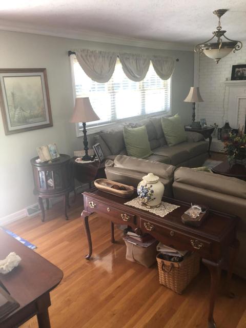 80 Rockhouse Branch Rd, Manchester, KY 40962