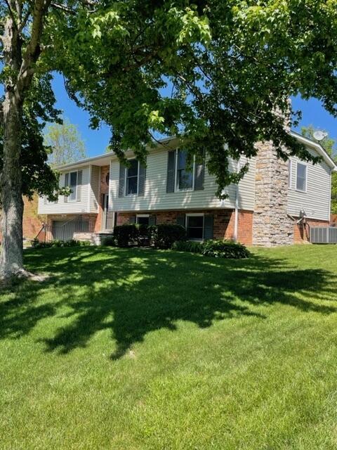 3228 Carriage Ln, Lexington, KY 40517