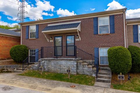 308 Twin Spires Trl, Lexington, KY 40514
