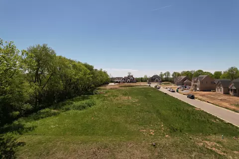 993 Crestfield Ln, Lexington, KY 40515