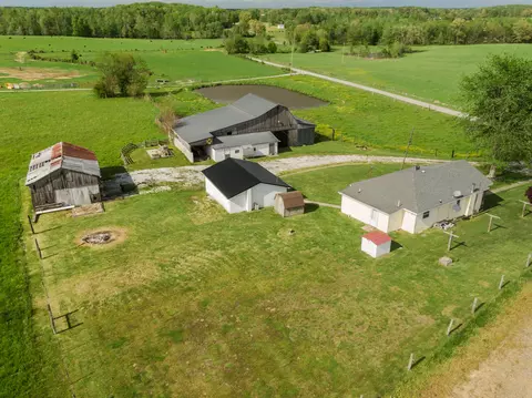 195 Liberty Church Spur Rd, Crab Orchard, KY 40419