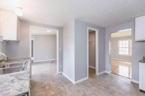 415 Timberland Cir, Corbin, KY 40701 photo 18
