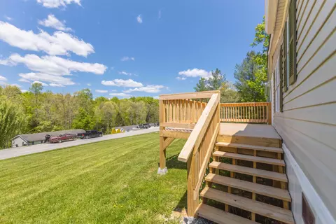 415 Timberland Cir, Corbin, KY 40701 photo 7