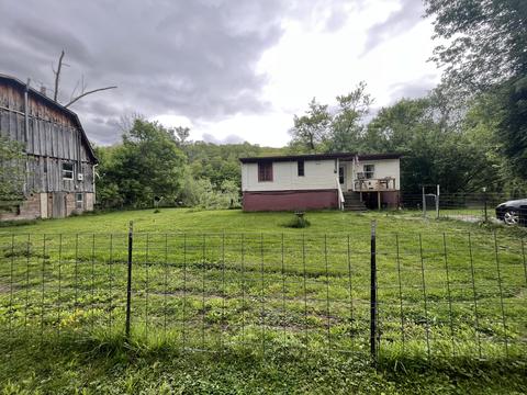 1616 Amster Grove Rd, Winchester, KY 40391