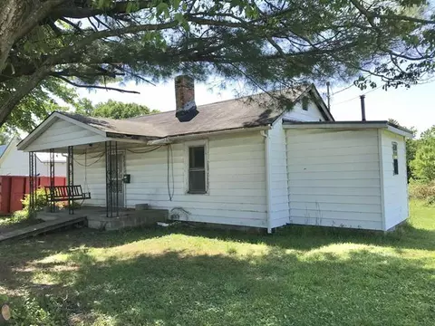 806 Riverside Blvd, Wurtland, KY 41144