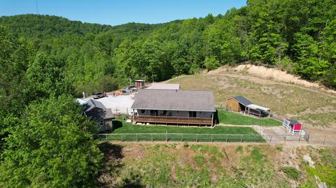166 White Cedar Dr, Barbourville, KY 40906