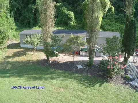 7465 Wagersville Rd, Irvine, KY 40336