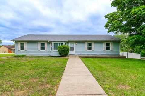 305 Dawson Ln, Radcliff, KY 40160