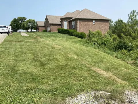 112 Prewitt Dr, Richmond, KY 40475
