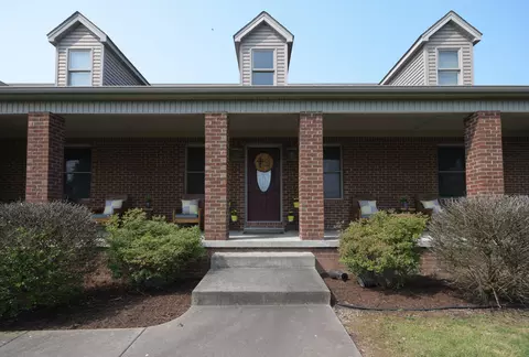 7625 Irvine Rd, Winchester, KY 40391