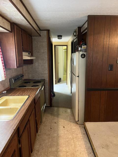 209 Valley View Dr, Nancy, KY 42544 photo 9