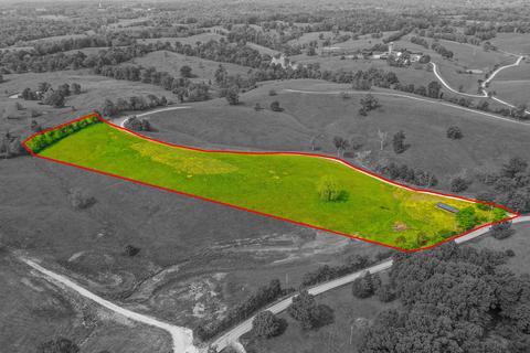 2021 Mill Creek Pike, Lawrenceburg, KY 40342