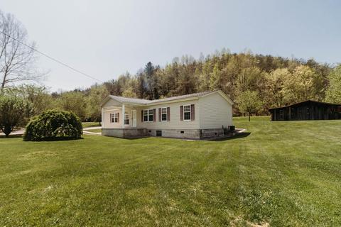 23 Bill Fannin Rd, West Liberty, KY 41472