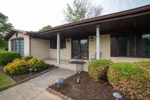 697 Cindy Blair Way, Lexington, KY 40503