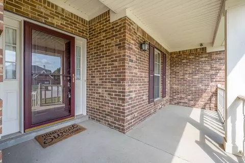 991 E Binderton Pl, Versailles, KY 40383 photo 5