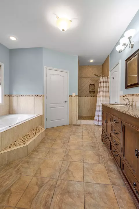 991 E Binderton Pl, Versailles, KY 40383 photo 26