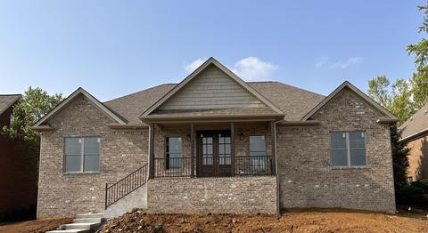 1455 Clubhouse Ln, Mount Sterling, KY 40353