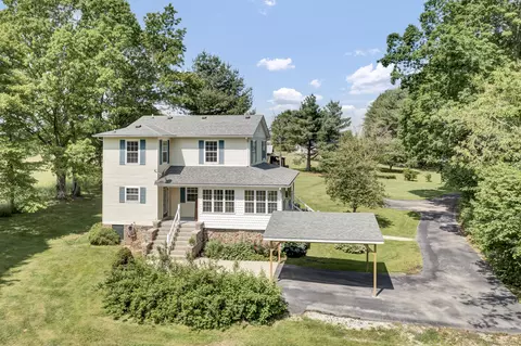 50 Ellington Loop Rd, Morehead, KY 40351