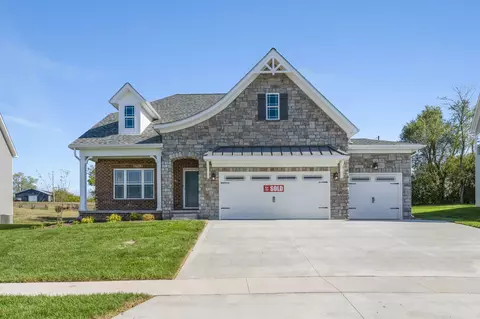 321 Friendly Ave, Nicholasville, KY 40356