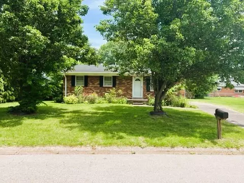 152 Courtland Ave, Berea, KY 40403