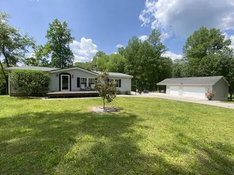 354 Spruce St, Burnside, KY 42519