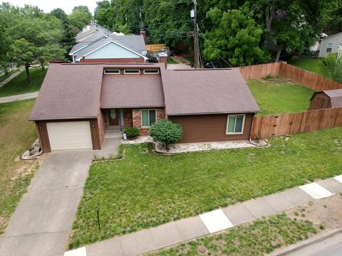 899 Wyndham Hills Dr, Lexington, KY 40514