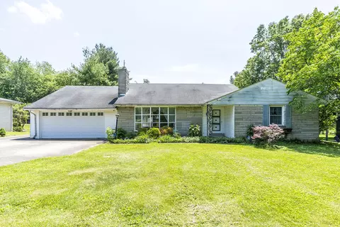 3731 Huntertown Rd, Versailles, KY 40383