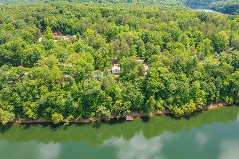 525 N Lake Dr, Burnside, KY 42519