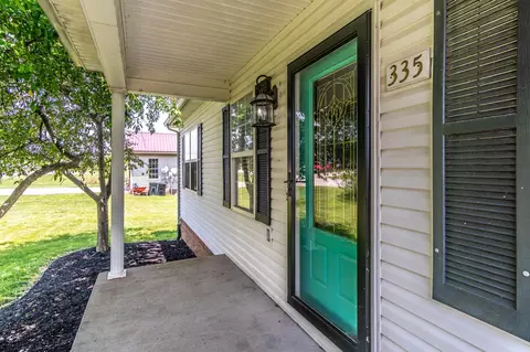335 Brandon Ct, Berea, KY 40403 photo 6