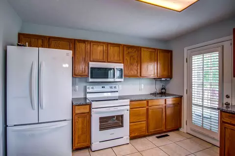 335 Brandon Ct, Berea, KY 40403 photo 25