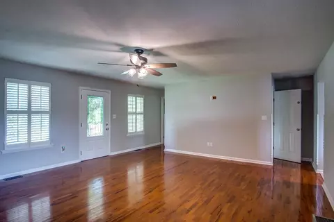 335 Brandon Ct, Berea, KY 40403 photo 18