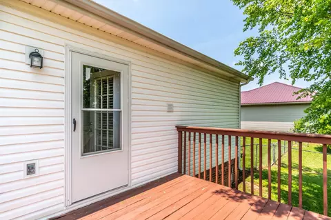 335 Brandon Ct, Berea, KY 40403 photo 11