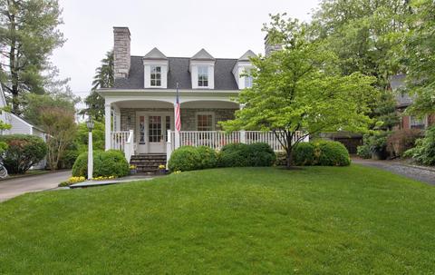 241 Chenault Rd, Lexington, KY 40502