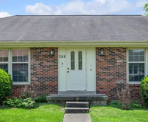 388 Woodview Dr, Lexington, KY 40515