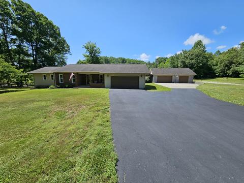 100 Tamerlane Dr, Corbin, KY 40701