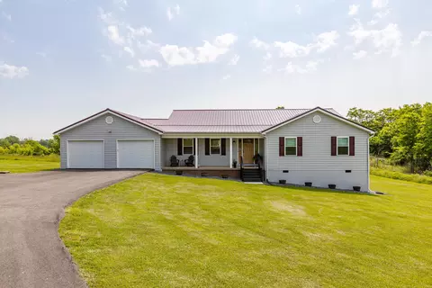 1000 Godbey Ln, Danville, KY 40422