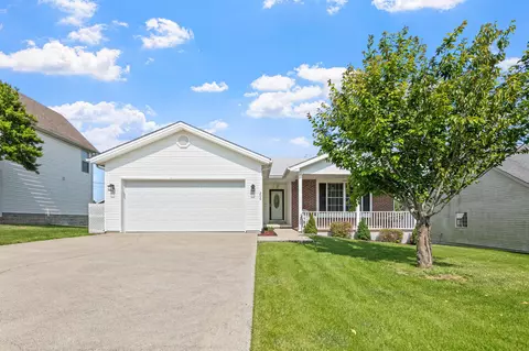 208 Bracken Ct, Winchester, KY 40391