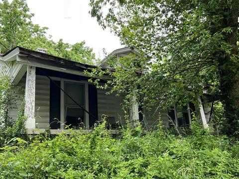 101 Shady Elm St, Keene, KY 40339