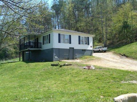 99 Sol Hollow Road Rd, Manchester, KY 40962