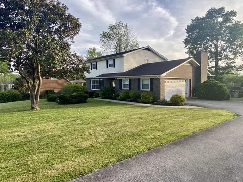 117 Forest Hill Dr, Richmond, KY 40475