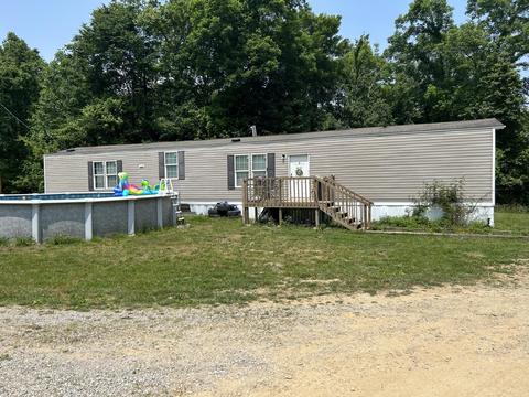 32 Angle Dr, Gray, KY 40734