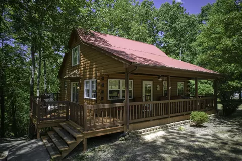 385 Halls Ridge Rd, Wellington, KY 40387