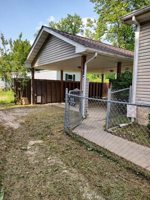 1203 Armory Dr, Jackson, KY 41339 photo 3