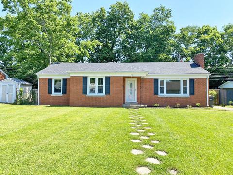 767 Della Dr, Lexington, KY 40504
