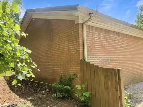 185 Walker Dr, Burnside, KY 42519 photo 3