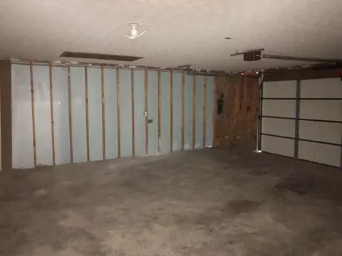 185 Walker Dr, Burnside, KY 42519 photo 11