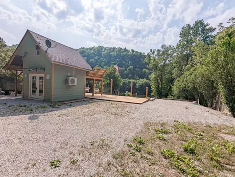 166 Palisades Rd, Harrodsburg, KY 40330